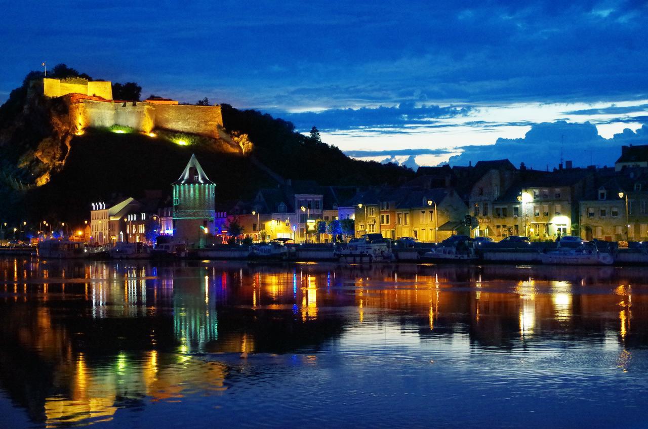 Hotel Le Roosevelt Givet Dış mekan fotoğraf